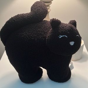 Black cat Halloween Martha Stewart weighted pillow